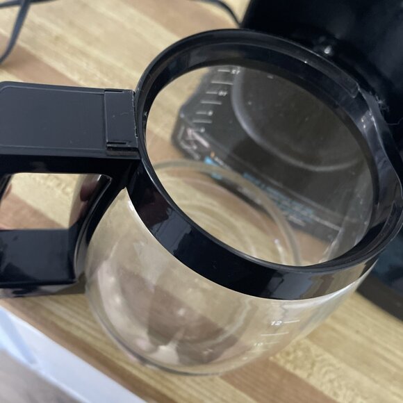 Cuisinart SS-15 Coffee Center 12-Cup Coffeemaker Single-Serve Machine Only - Picture 11 of 13